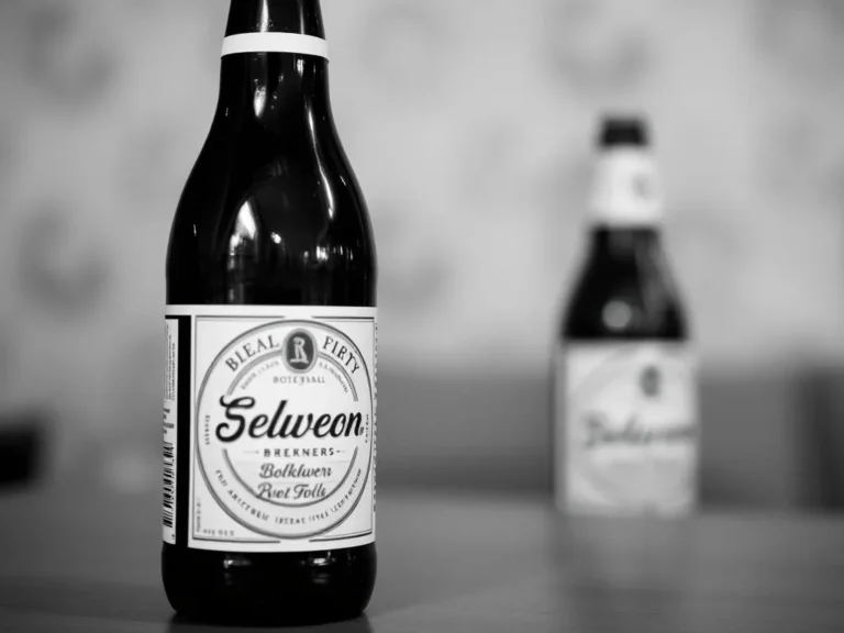 Bottle of Beer Dream Meaning: Uncovering the Symbolic Significance