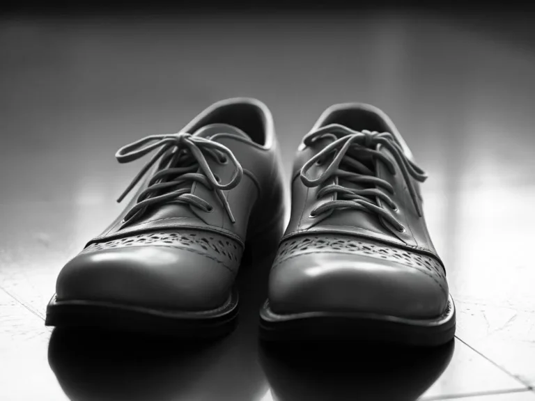 Dream of White Shoes: Uncovering the Symbolic Meaning
