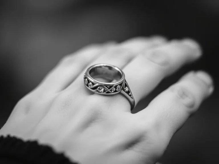 Promise Ring Dream Meaning: Unlocking the Symbolic Significance